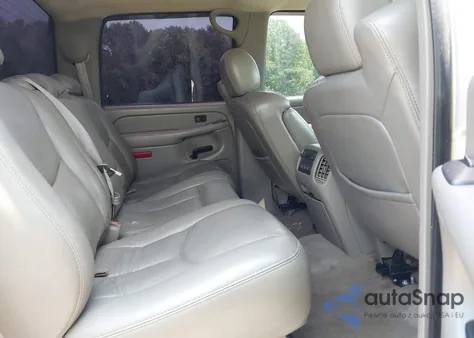 2005 Chevrolet Silverado 2500Hd Lt z USA, uszkodzony, nr VIN 1GCHK23235F808479